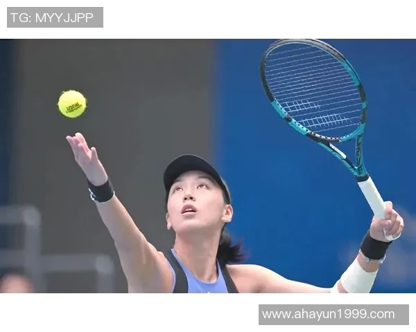 武汉网球队的个人能力揭秘:网球巨献背后的训练与坚持